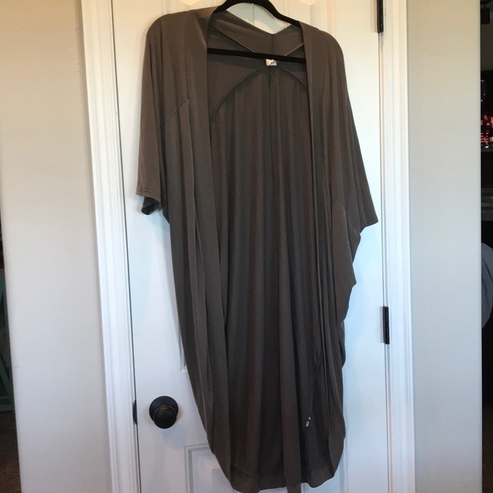 Grey cardigan